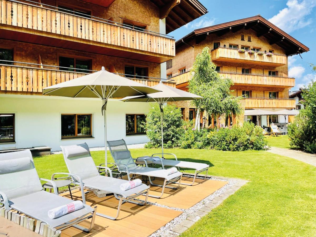 Hotel Gotthard Лех ам Алберг Екстериор снимка