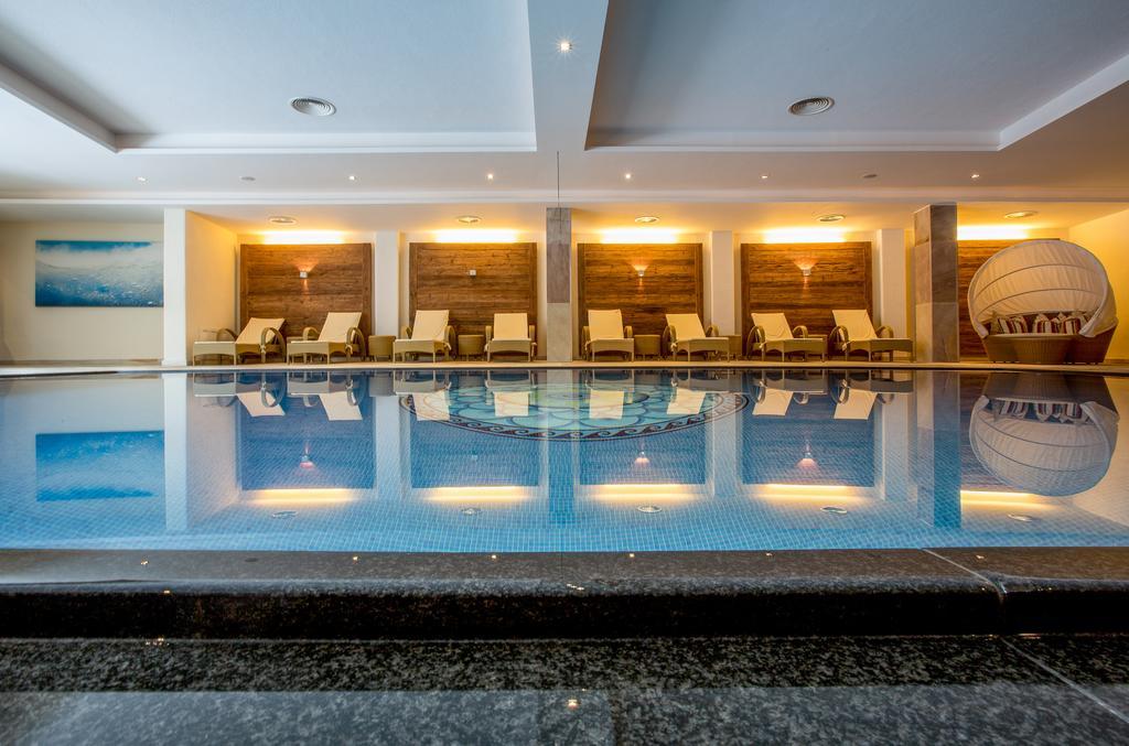 Hotel Gotthard Лех ам Алберг Екстериор снимка