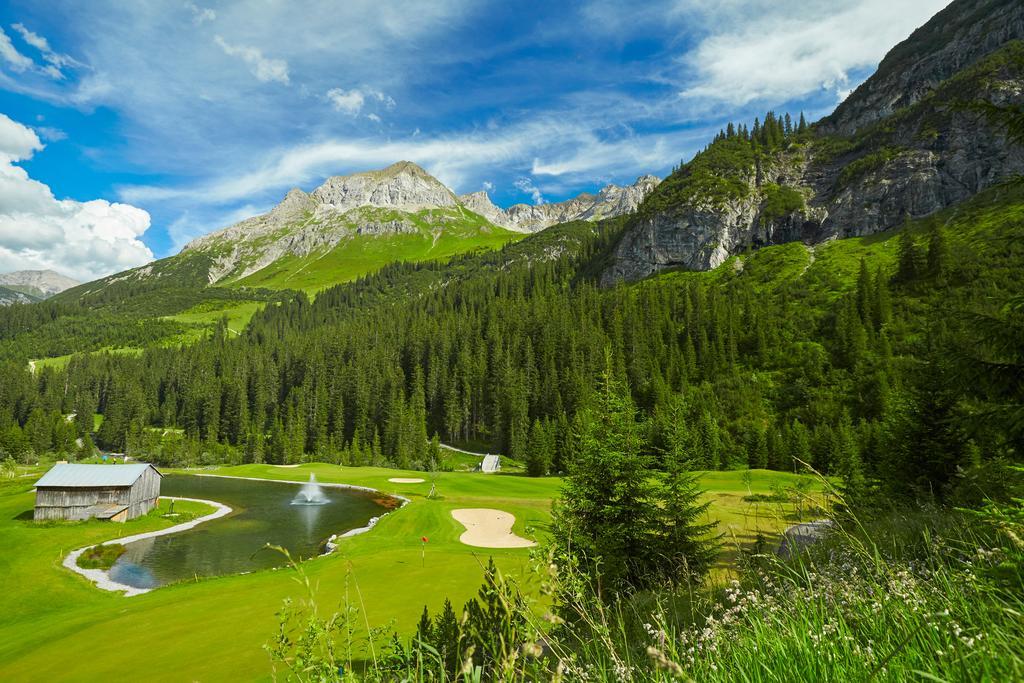 Hotel Gotthard Лех ам Алберг Екстериор снимка